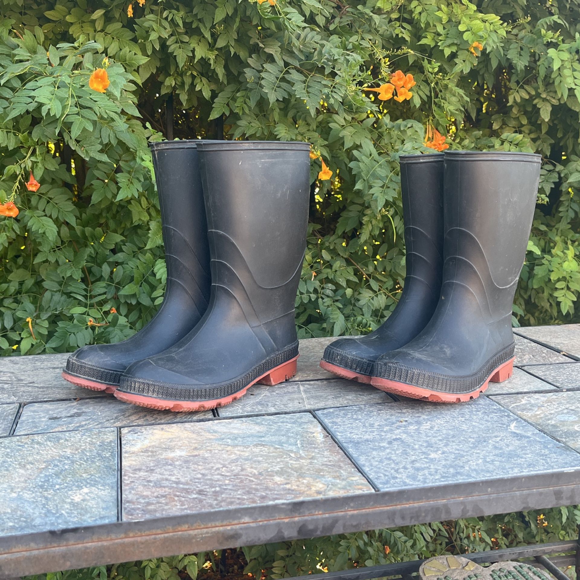 Waterproof Rubber Boots Adult Size 6