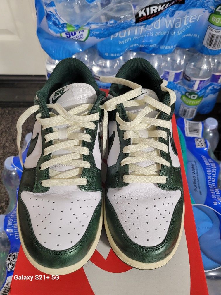 Nike Women's Dunk Low