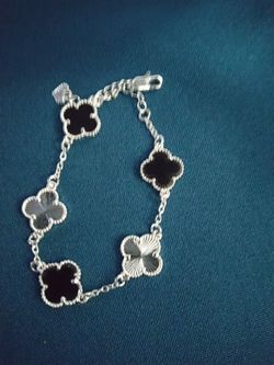 Laminated Gold Bracelet / Pulsera De Oro Laminado