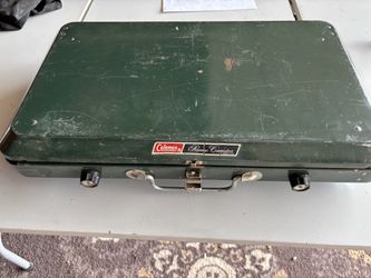 Coleman 2 burner propane camping stove