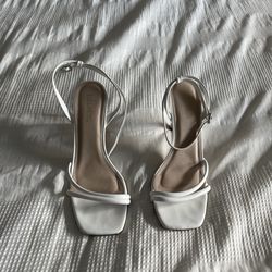 Women’s Lullasong Size 9 Heels