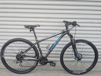 Medium Trek X Caliber 29er Mountain Bike