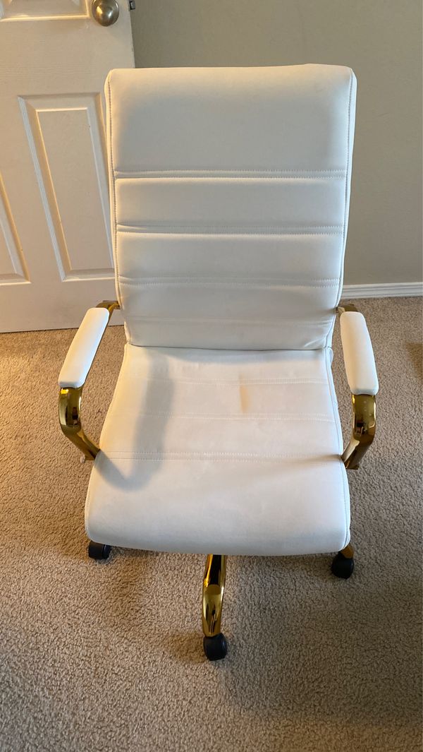 White and gold desk chair for Sale in Bellevue, WA OfferUp