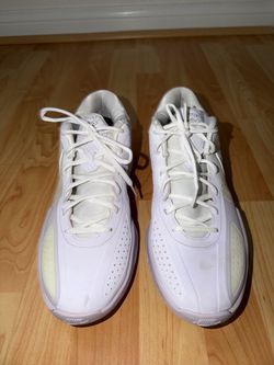 Nike White Low-Top Sneakers size 10