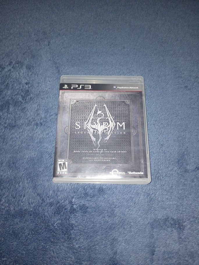 Skyrim Legendary Edition- PS3 
