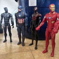 Set Of 4 - Captain America, black Panther, iron man, Black Spider Man 4 Pack