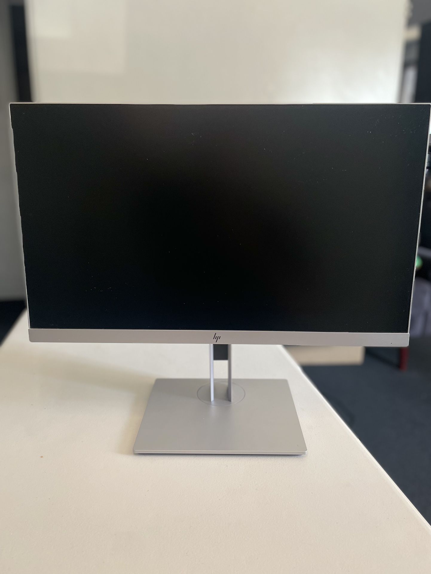 HP Monitors 21.5 Inch 2 For$70 or 1 for $40