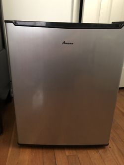 Amana Mini Fridge