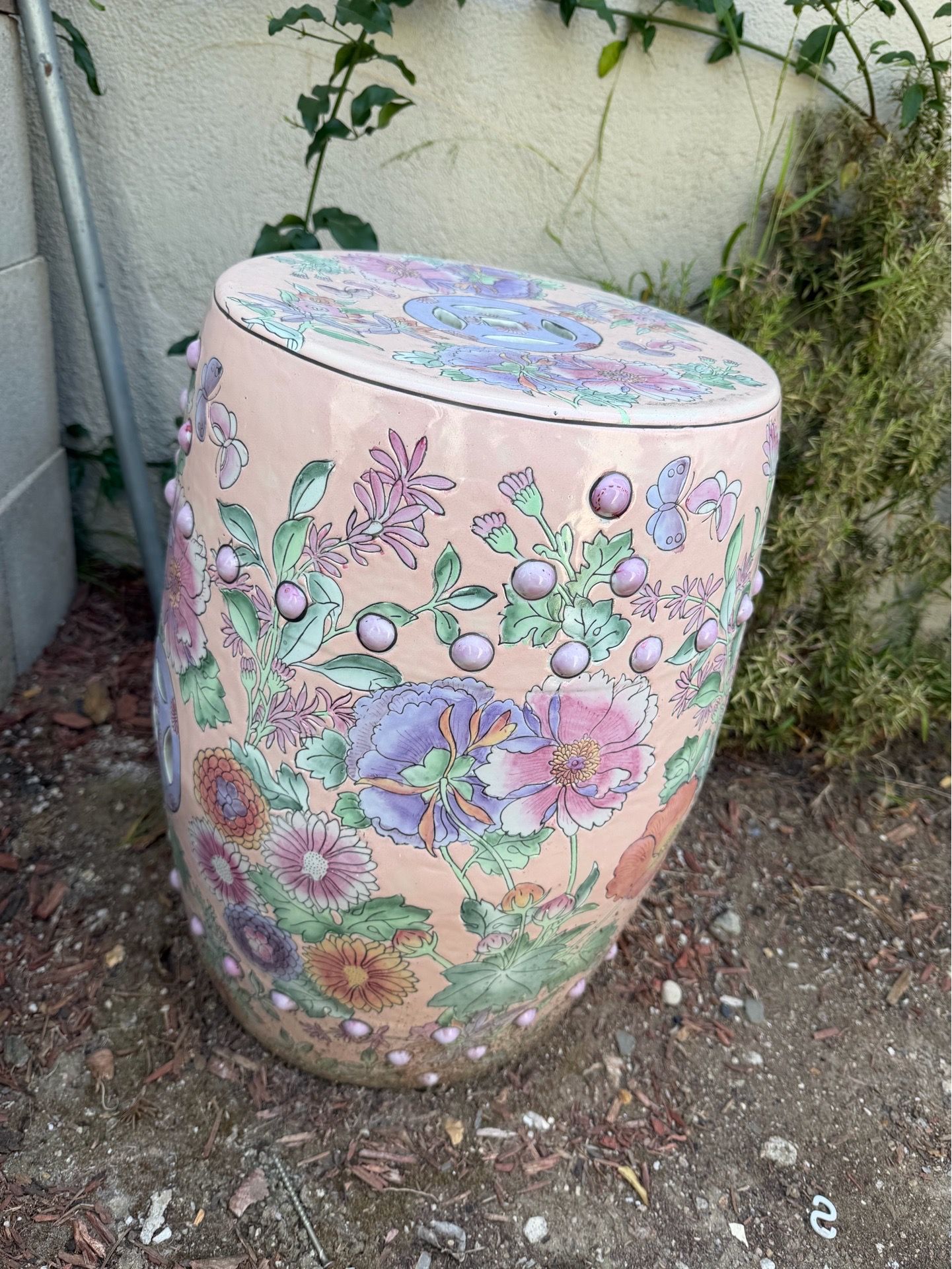 Chinese Famille Rose Ceramic Garden Stool — Vintage, Floral Pastel
