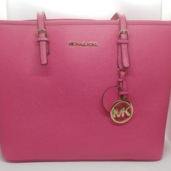 Michael Kors Tote