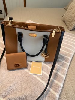Michael Kors Tote Bag and Wallet Set