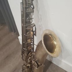Saxofón 