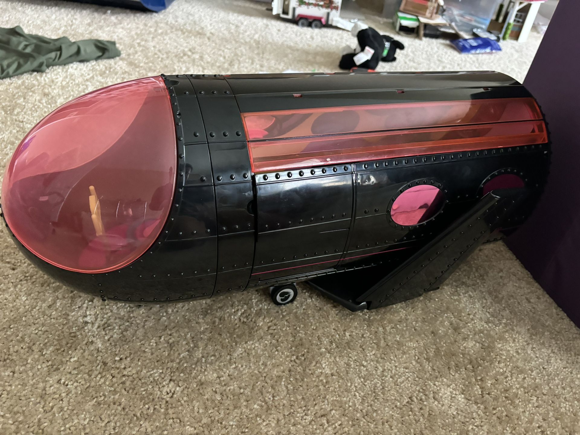 OMG 4-1 Travel Airplane