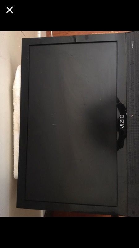 27 inch Vizio TV