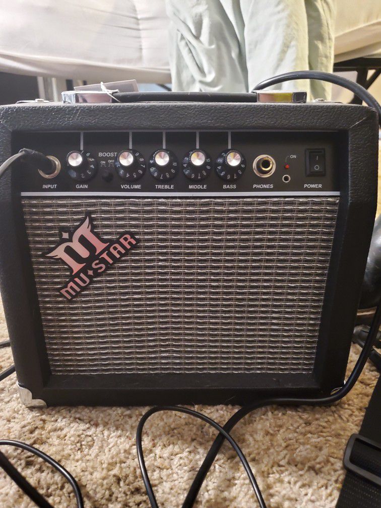 Mustar Guitar Amp With Cord