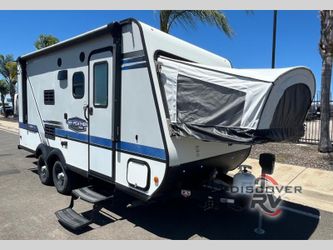 2018 Jay Feather 7 17Xfd