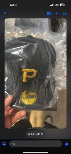 Fitted hats sizes 71/8  71/4 73/8 71/2 75/8