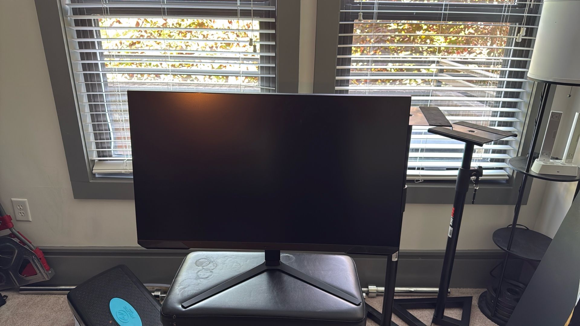 Samsung 32 Monitor w/ Power Supply