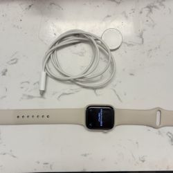 Apple Watch Series 7 41mm