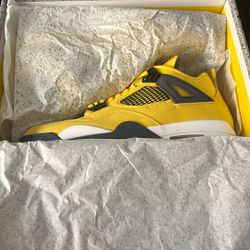 Jordan 4 Lightning 