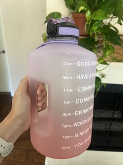 1 Gallon sports Water bottle