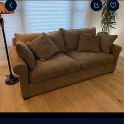 Solo Sofa