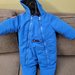 Baby Winter Jacket Onesie 6-9mos Canada weather GEAR