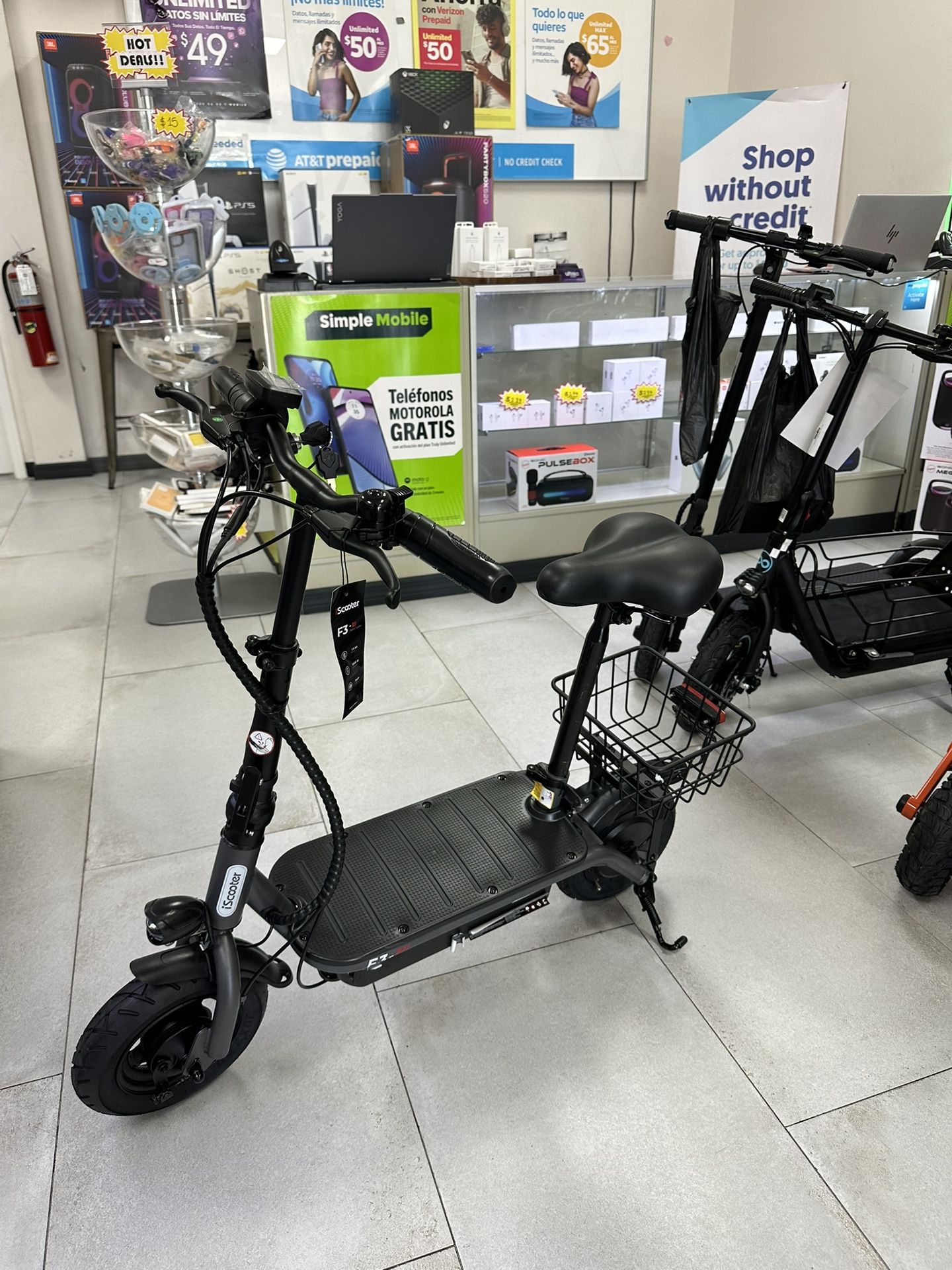 iScooter F3 Electric Scooter 28MPH! Finance For $50 Down Payment!!