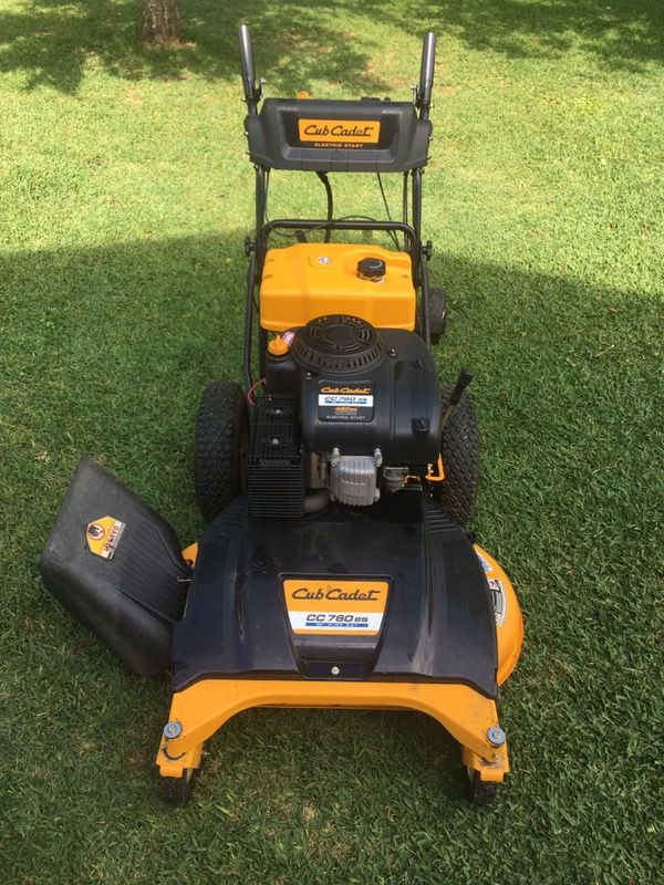 2016 Cub Cadet Walk Behind. 33 inch cut