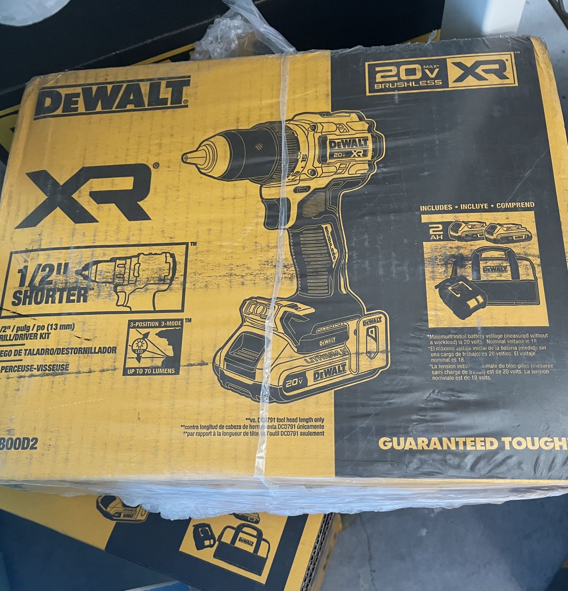 dewalt drill driver xr 2 batteries dcd800d2. Brand New