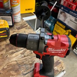 MILWAUKEE M18 CORDLESS HAMMER DRILL FUEL BRUSHLESS $135