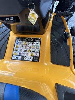 XT1 LT42e Cub Cadet Electric Riding Mower Model 33ABA7CS710 for Sale in Leesburg FL OfferUp