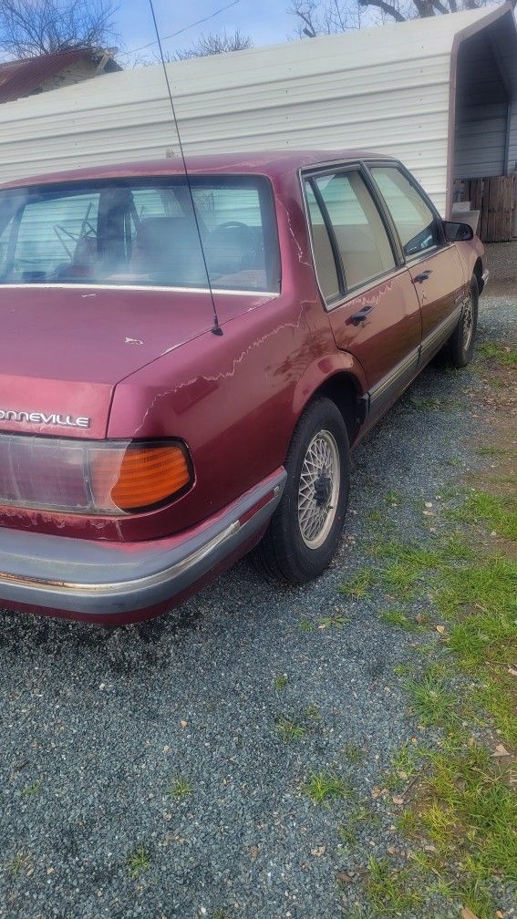 1991 Pontiac Bonneville