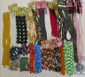 Lot (AQ) of Assorted Bead Strands