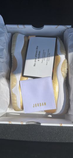 Jordan 11s
