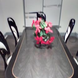 Dinning Room Table With Chairs 