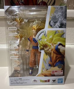 S.H. Figuarts Dragon Ball Z Super Saiyan 3  