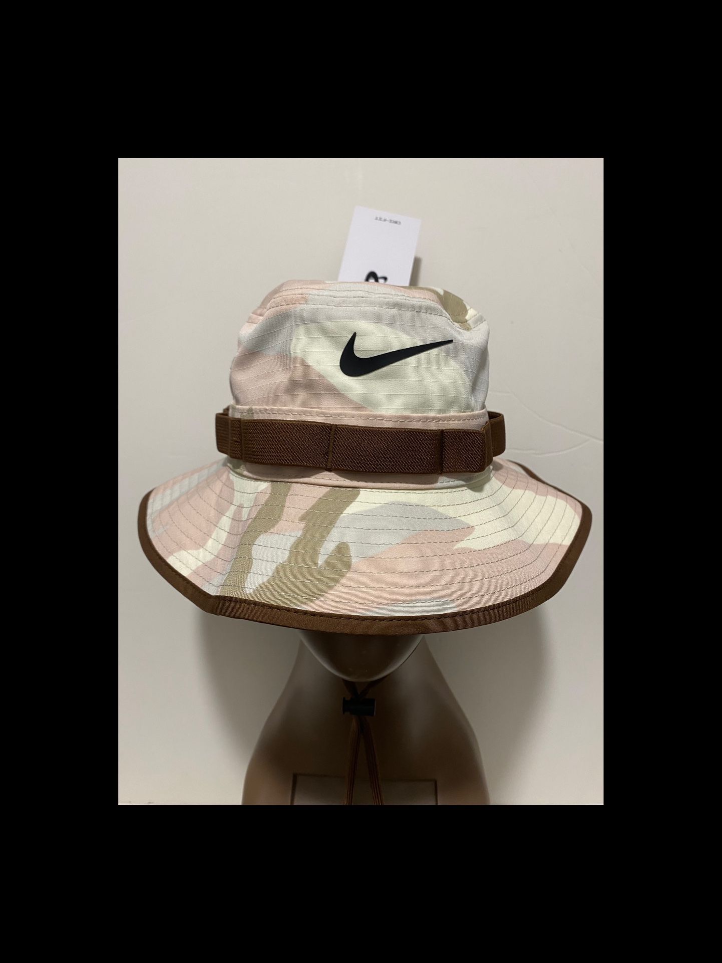 NIKE Adult Apex Camo Bucket Hat Coconut Milk/Cacao Wow Unisex sz S & M available NEW!!