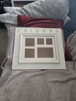 NEW Shabby Sheik Frends Picture Frame 