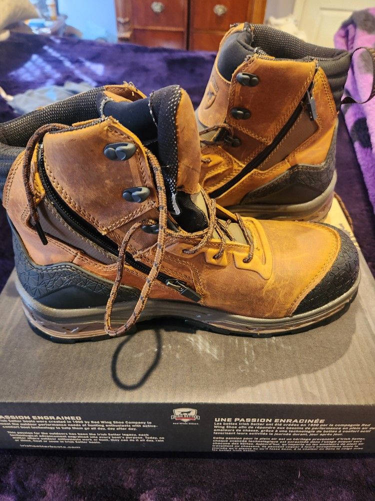 RED WING IRISH SETTER BOOTS SIZE 10.5 NEW IN THE BOX
