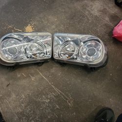 OEM Headlights For 2006 Chrysler 300c 