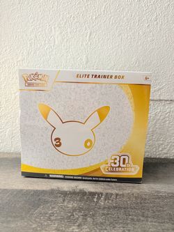Pokémon TCG 30th Celebration Elite Trainer Box