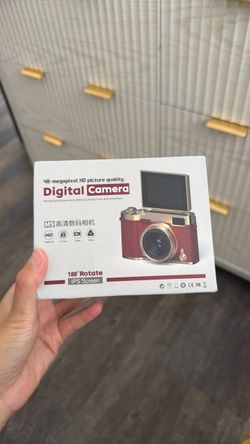 Digital Camera