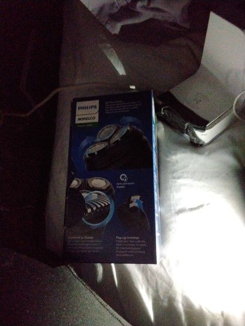 Phillips Norelco Razor