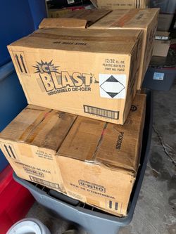 132 Bottles Ice Blast Windshield De-Icer 32 oz – 11 Cases Wholesale Lot