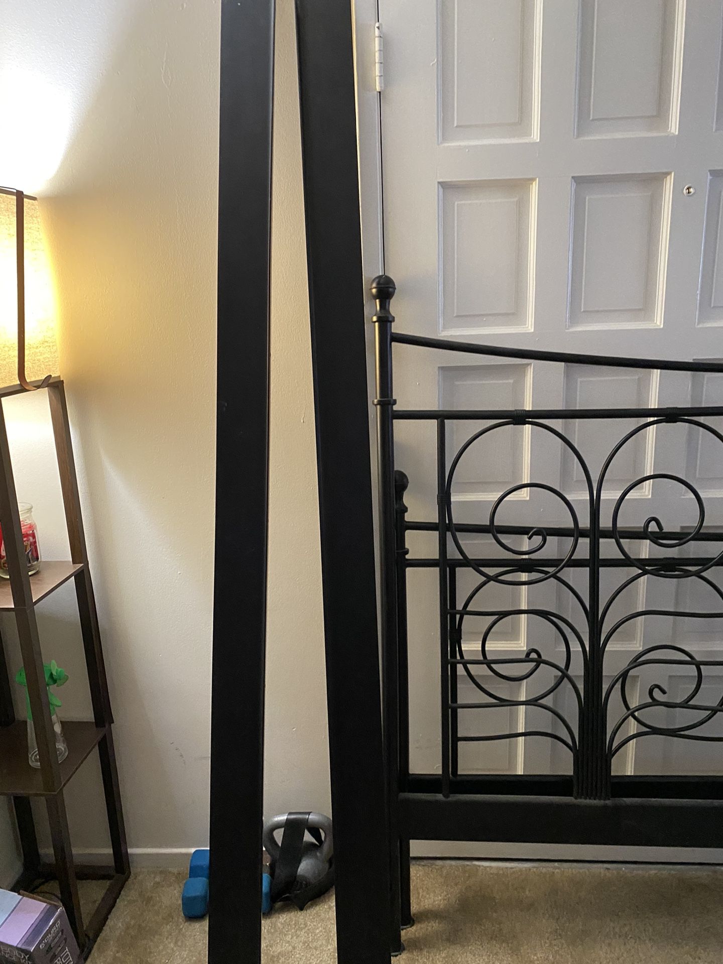 Queen Metal Frame Bed Home & Garden