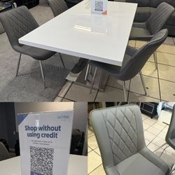 Dining Table With 4 Chairs. BRAND NEW!!