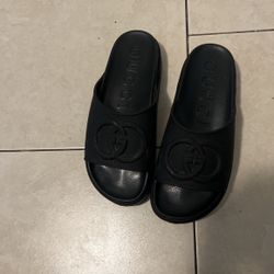 Gucci Slides 