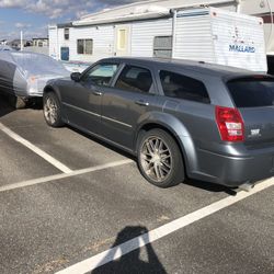 07 Hemi Dodge Magnum 