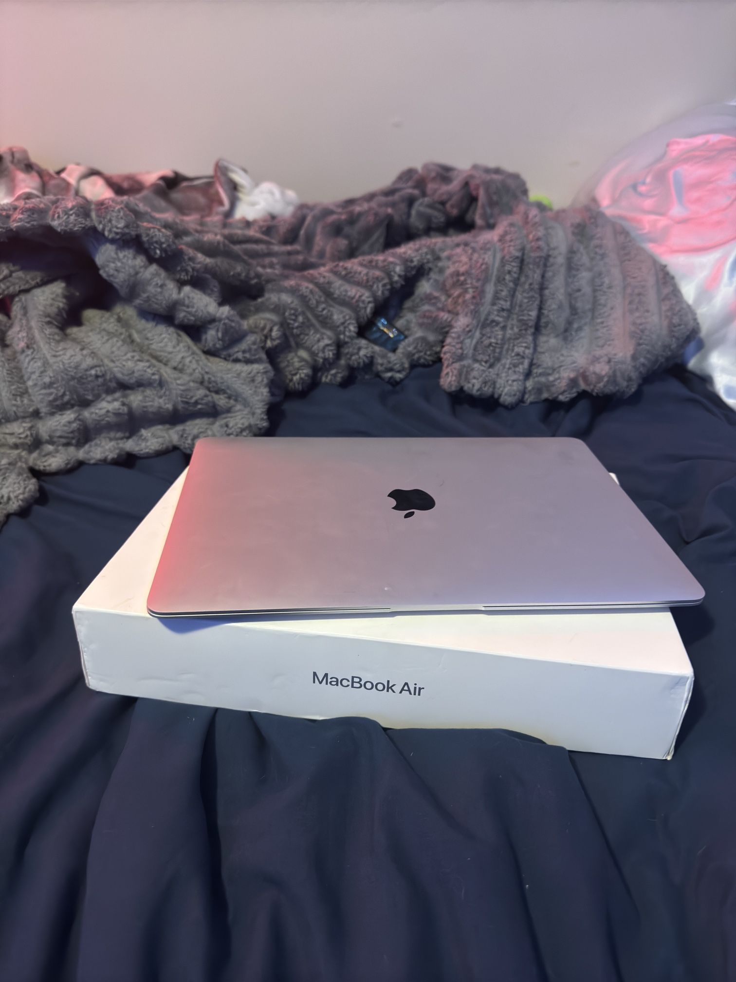 Apple MacBook Air 13in (256GB SSD, M1, 8GB) Laptop - Silver